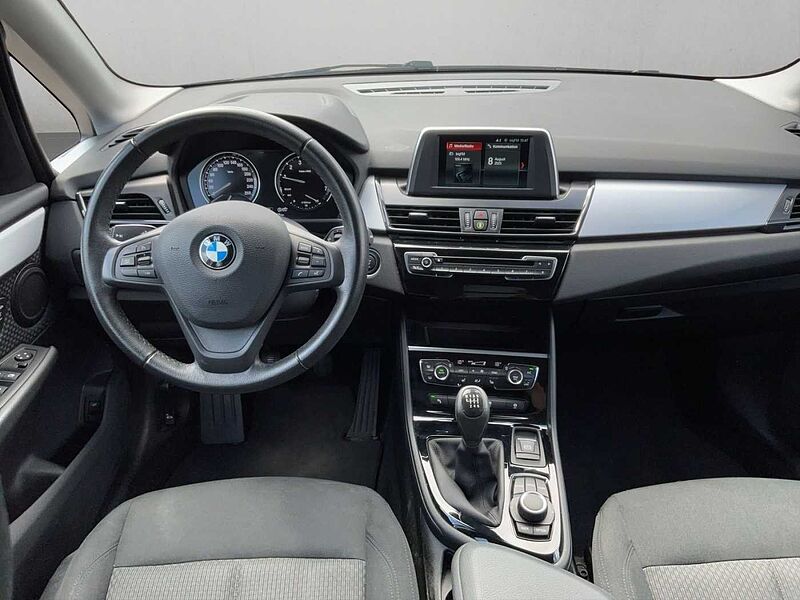 BMW 216 Active Tourer i ADVANTAGE LED TEMPOMAT PDC KLIMAAUTO SHZ