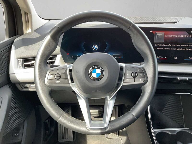 BMW 218 Active Tourer d ACTIVE TOURER AHK SHZ DAB