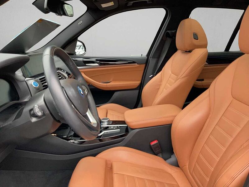 BMW iX3 IMPRESSIVE LED HUD HARMAN KARDON 360° KAMERA