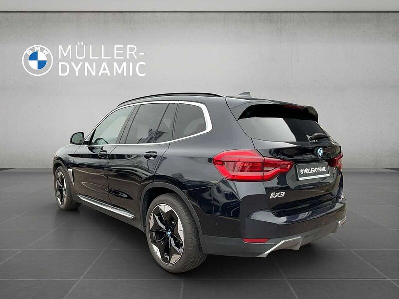 BMW iX3 IMPRESSIVE LED HUD HARMAN KARDON 360° KAMERA
