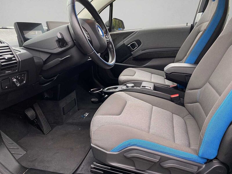 BMW i3 s 120AH PDC TEMPOMAT SHZ DAB