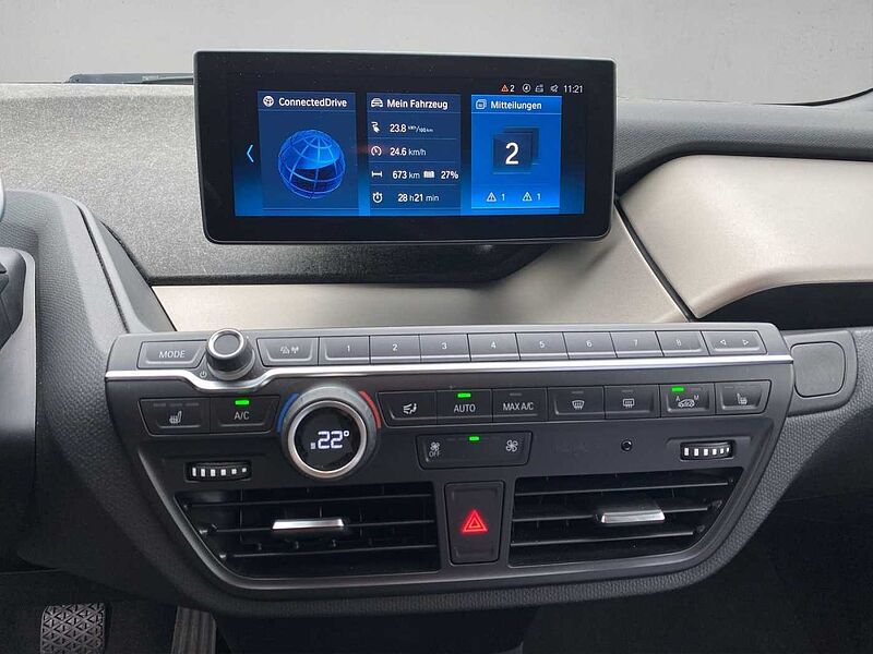 BMW i3 s 120AH PDC TEMPOMAT SHZ DAB