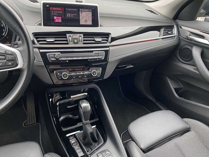 BMW X1 xDrive25e SPORT LINE LED PDC NAVI TEMPOMAT SH