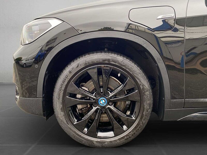 BMW X1 xDrive25e SPORT LINE LED PDC NAVI TEMPOMAT SH