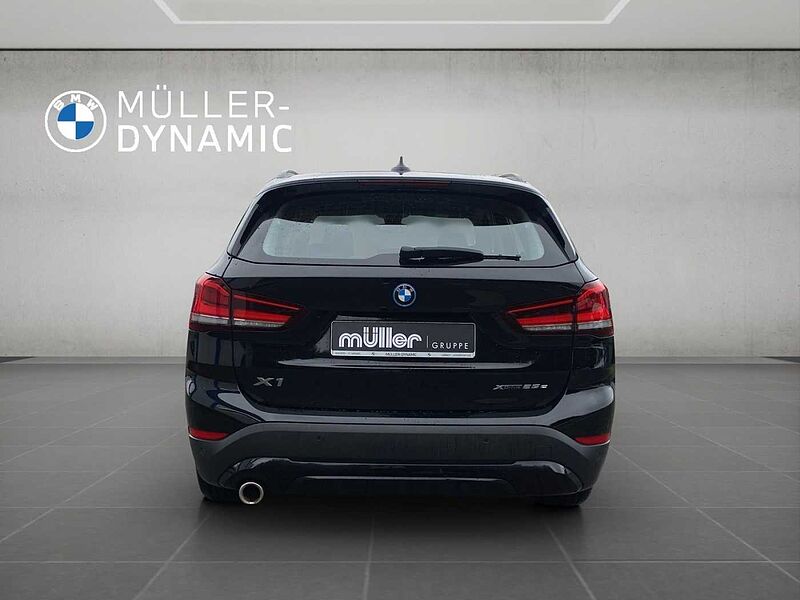 BMW X1 xDrive25e SPORT LINE LED PDC NAVI TEMPOMAT SH