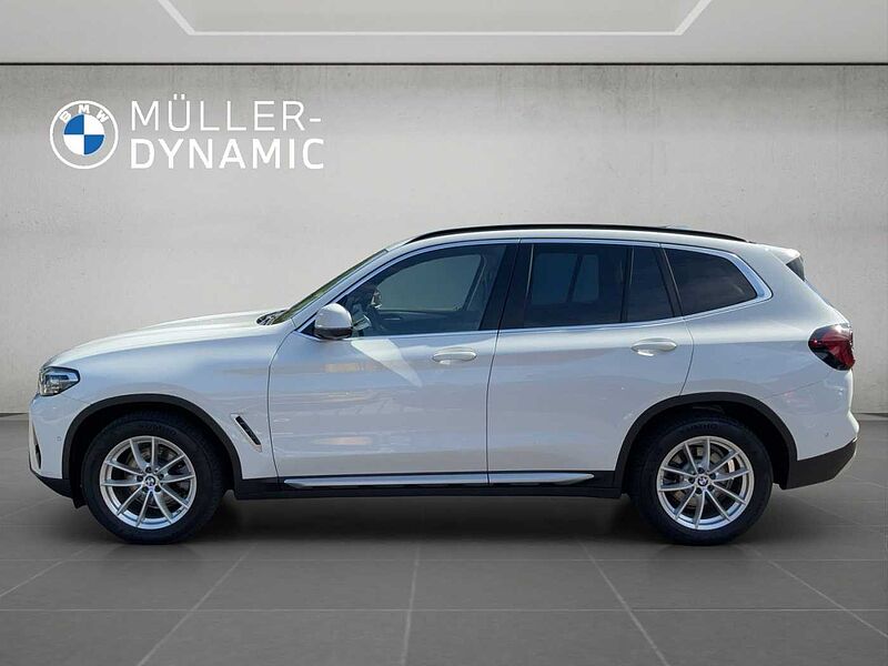 BMW X3 xDrive20d LED AHK RÜCKFAHR SHZ DAB WLAN
