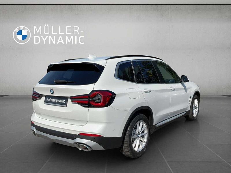 BMW X3 xDrive20d LED AHK RÜCKFAHR SHZ DAB WLAN