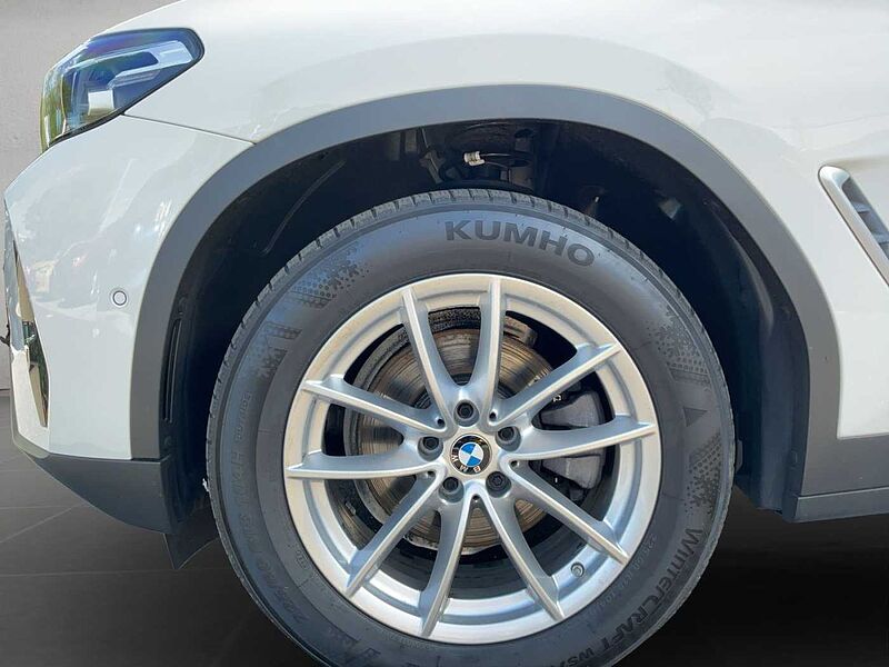 BMW X3 xDrive20d LED AHK RÜCKFAHR SHZ DAB WLAN