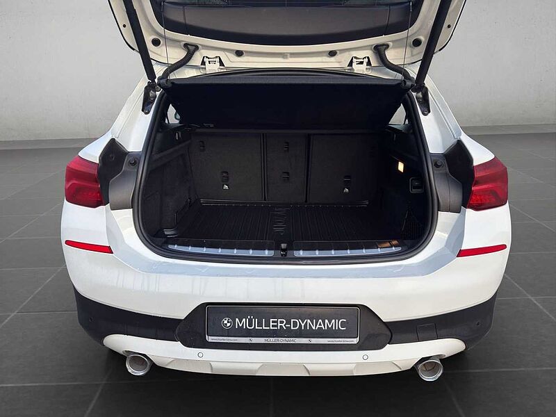 BMW X2 sDrive18d ADVANTAGE PLUS NAVI PDC TEMPOMAT SH