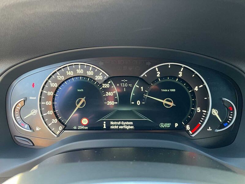 BMW X3 xDrive30d M SPORT LED AHK HIFI HUD PANO KOMFO