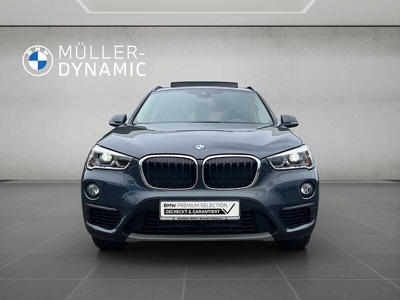 BMW X1 sDrive18d Advantage HiFi LED Pano. Dach Navi