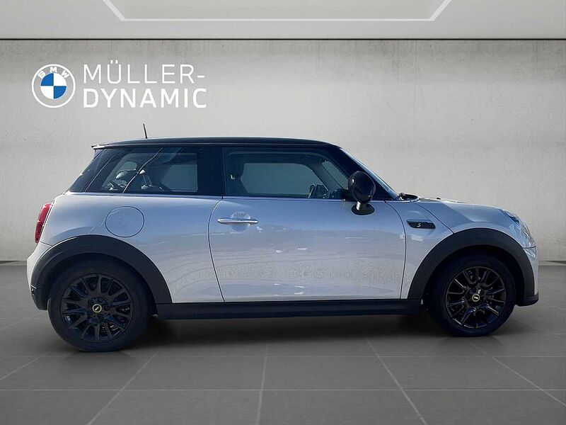 MINI COOPER SE CLASSIC TRIM LED NAVI TEMPOMAT PDC SHZ
