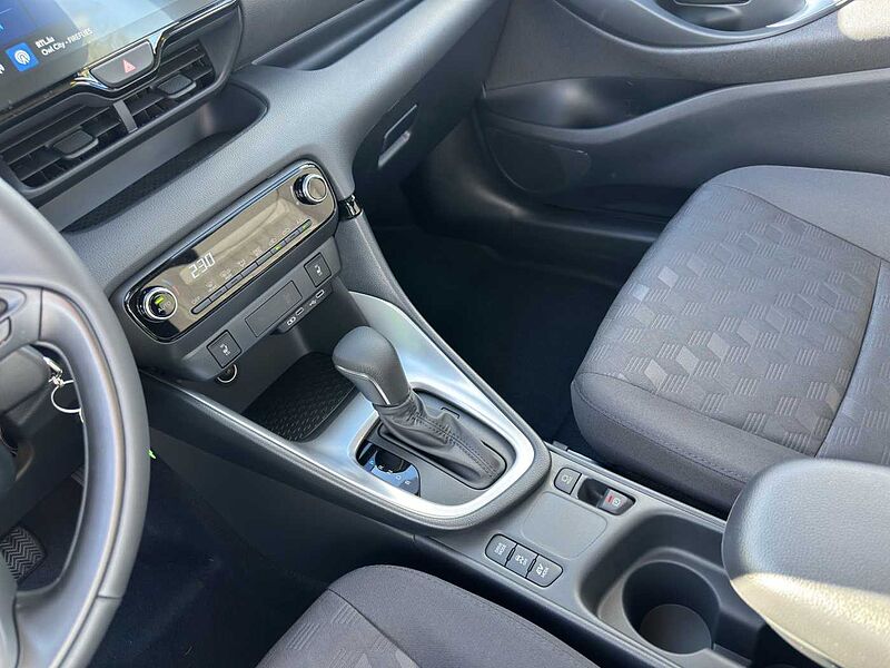 Mazda 2 Hybrid VVT-i 116 PS CVT FWD Centre