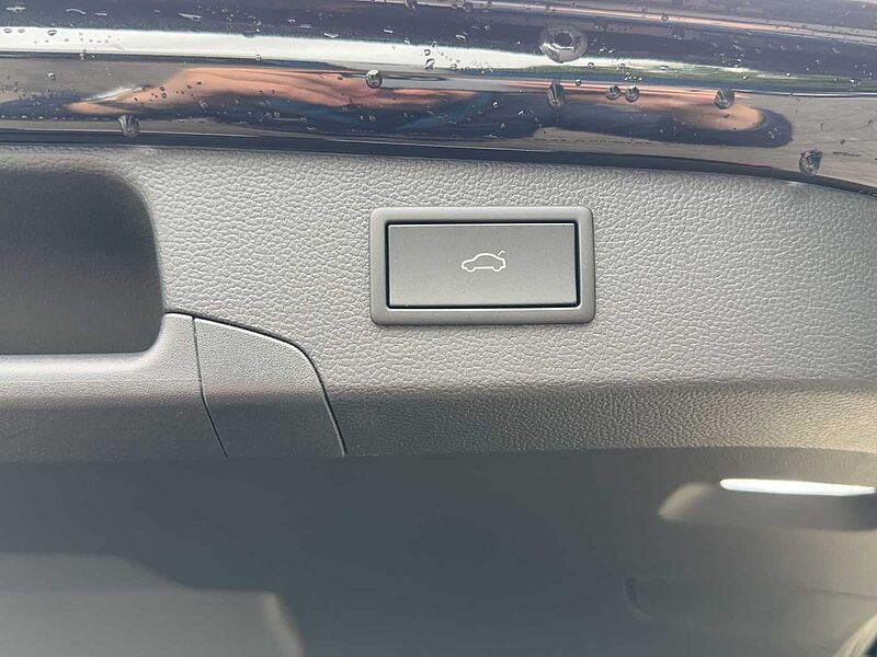 SKODA Superb Combi L&K 2.0 TDI DSG