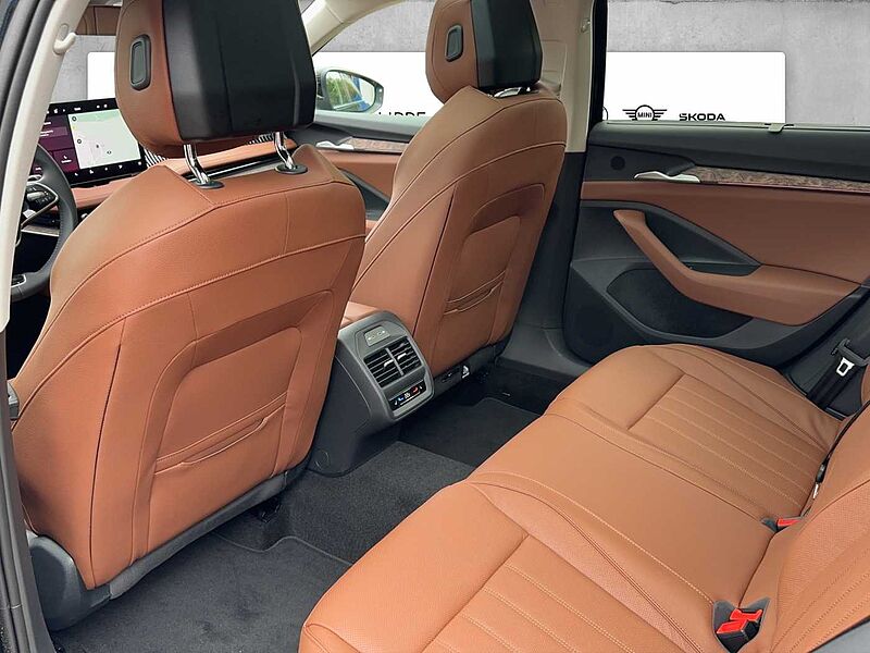 SKODA Superb Combi L&K 2.0 TDI DSG