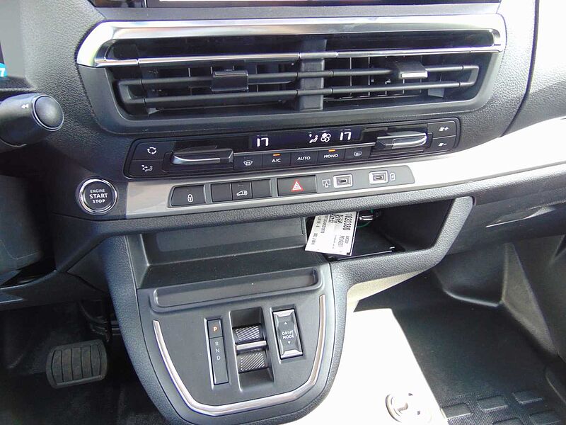 Peugeot E-Expert Kastenwagen Standard 100kW 75kWh