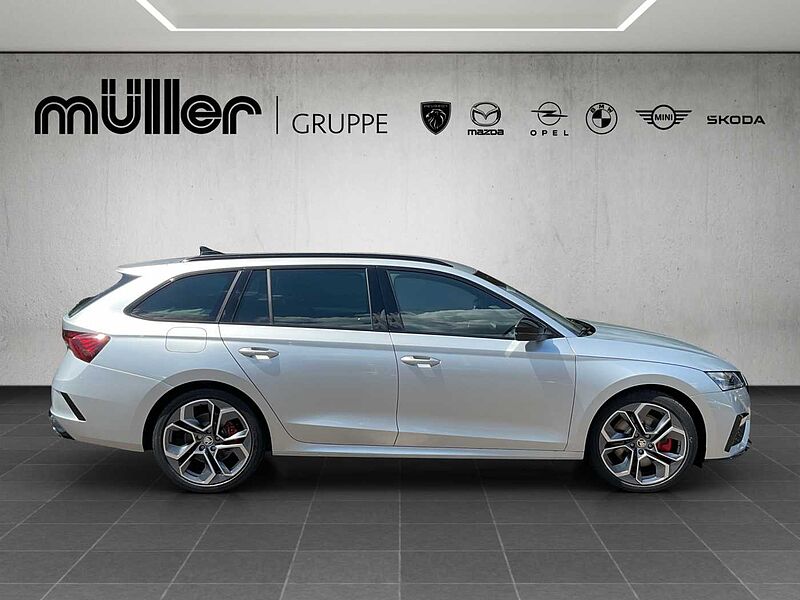 SKODA Octavia Combi RS 2.0 TSI DSG