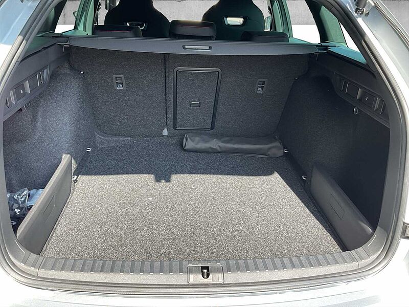 SKODA Octavia Combi RS 2.0 TSI DSG