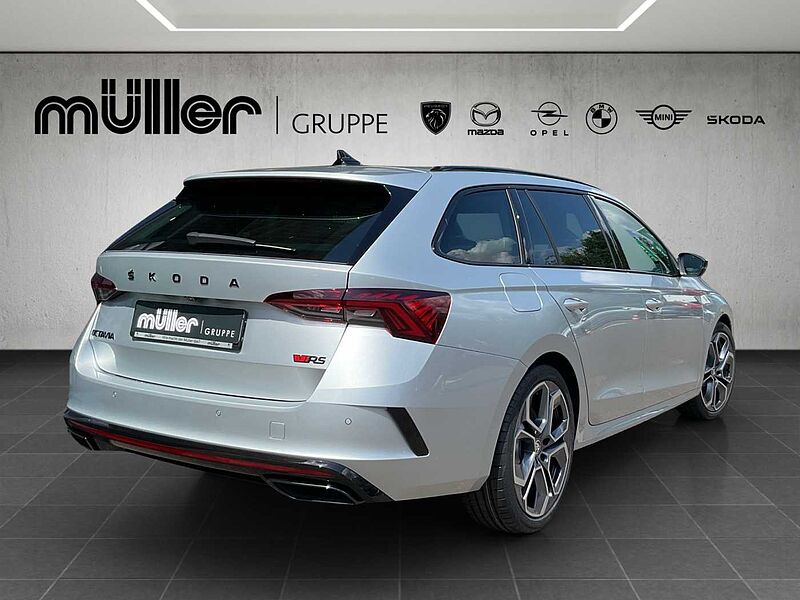 SKODA Octavia Combi RS 2.0 TSI DSG