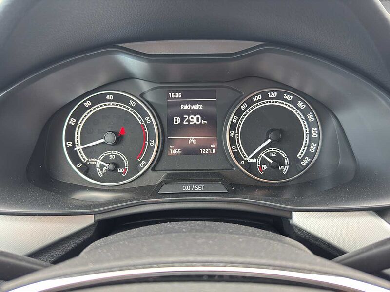 SKODA Kamiq Selection 1.5 TSI