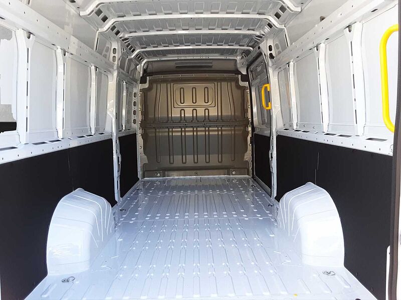 Peugeot BOXER KASTENWAGEN 435 L4H2 BlueHDI 180 AT