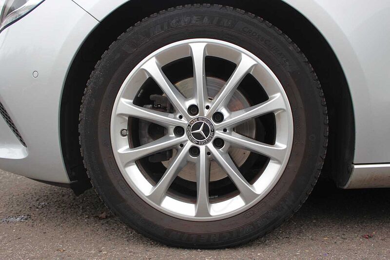 Mercedes-Benz B 180 7G-DCT Progressive
