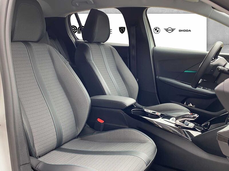 Peugeot 208 Elektromotor 136 Allure Pack