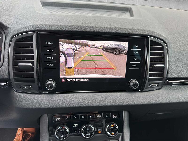 SKODA Karoq Sportline 1.5 TSI DSG