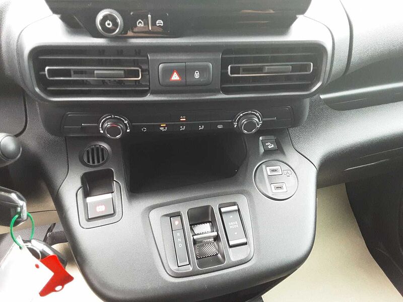Peugeot e-Partner L1 EHZ (50kWh)
