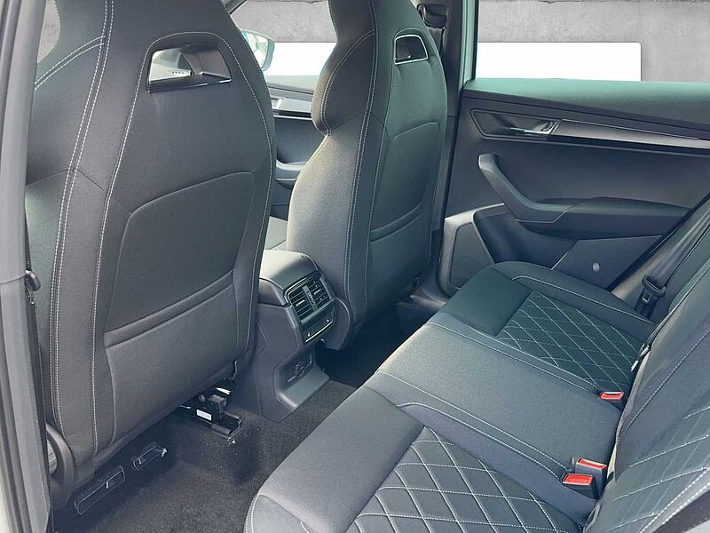SKODA Karoq Sportline 1.5 TSI DSG