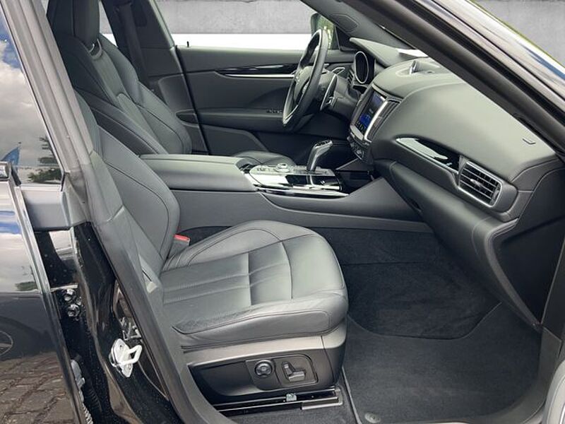 Maserati Levante Q4 GranSport