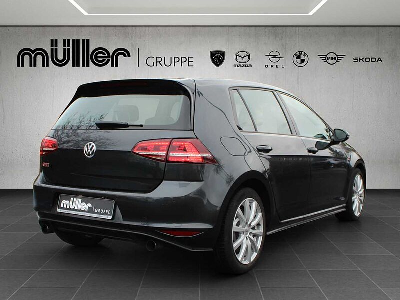 Volkswagen Golf VII GTI Performance DSG
