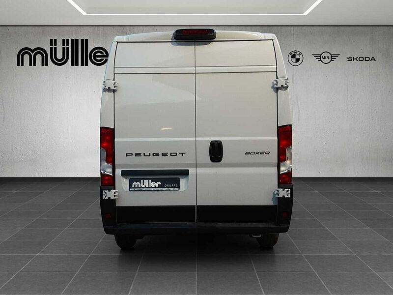 Peugeot Boxer 335 BlueHDi 2.2 140 L2H2
