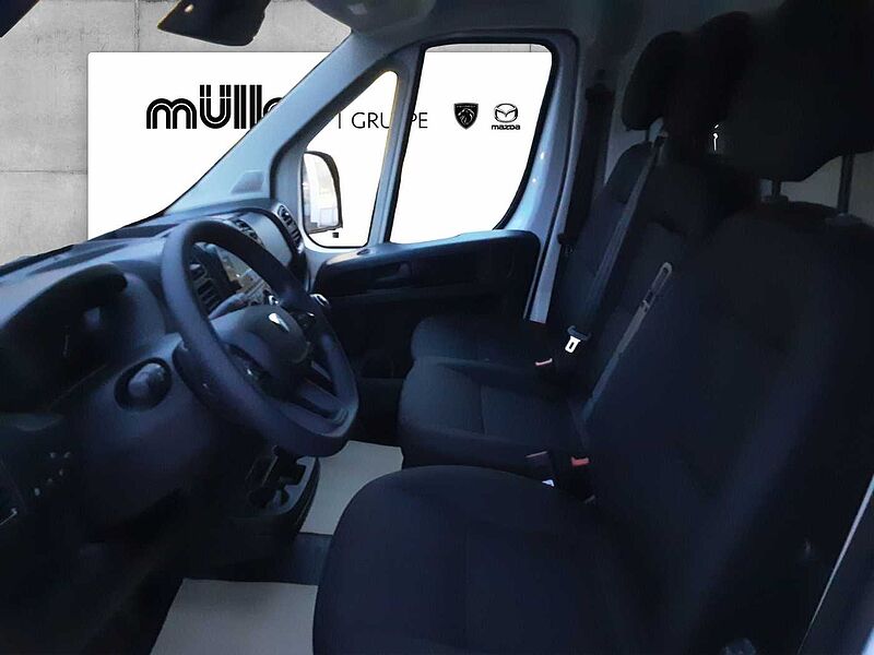 Peugeot Boxer 335 BlueHDi 2.2 140 L2H2
