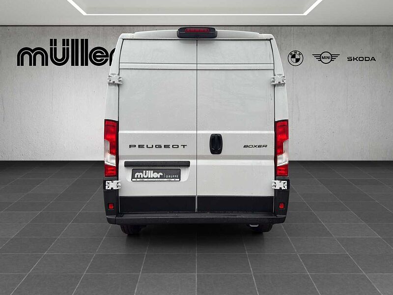 Peugeot Boxer 335 BlueHDi 2.2 140 L3H2