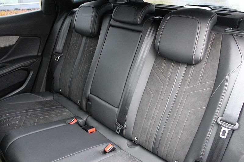 Peugeot 3008 BlueHDi 130 EAT8 GT