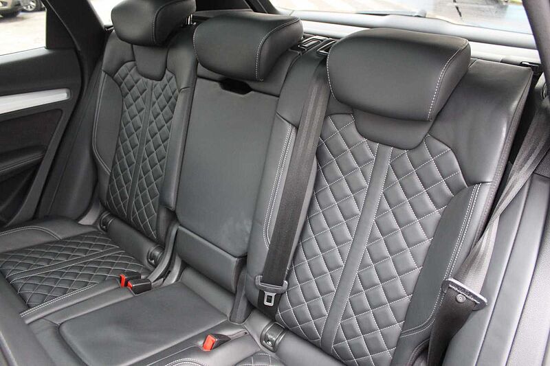Audi Q5 45 TDI quattro tiptronic sport