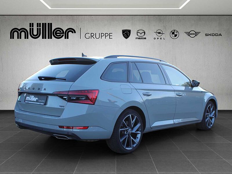SKODA Superb Combi 2.0 TSI 4x4 DSG Sportline