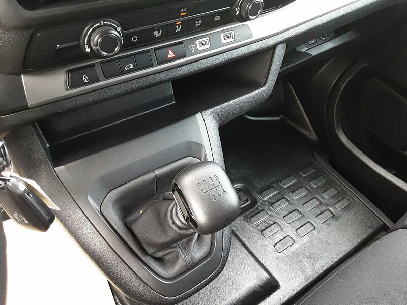 Peugeot Expert BlueHDi 145 2.0 L2