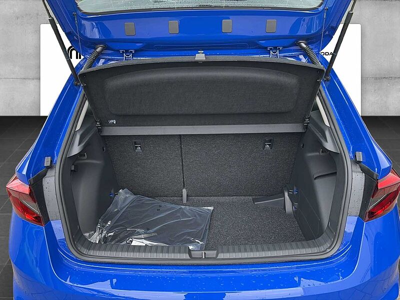 SKODA Fabia Essence 1.0 MPI