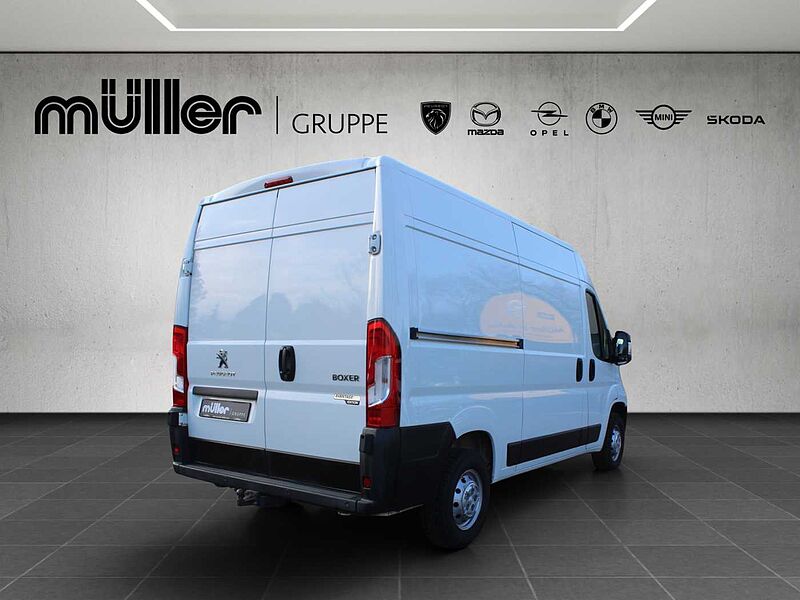 Peugeot Boxer 330 BlueHDi L2H2 S&S Pro