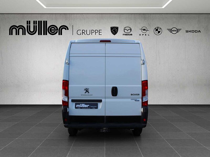 Peugeot Boxer 330 BlueHDi L2H2 S&S Pro