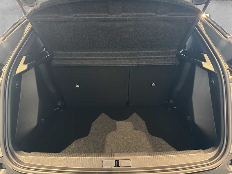 Peugeot 2008 Allure PureTech 100