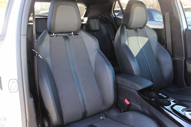 Peugeot 2008 Elektro GT