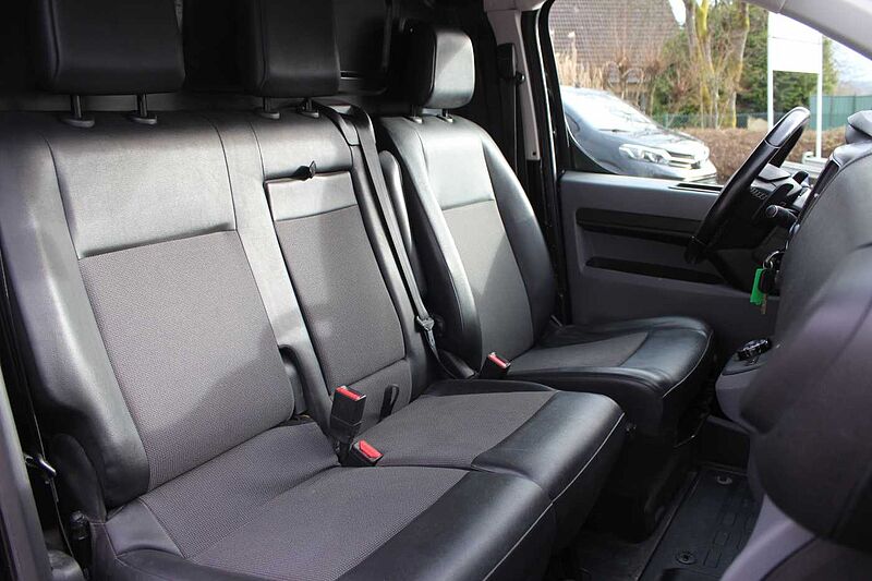 Peugeot Expert BlueHDi 180 L2H1 EAT8 Premium