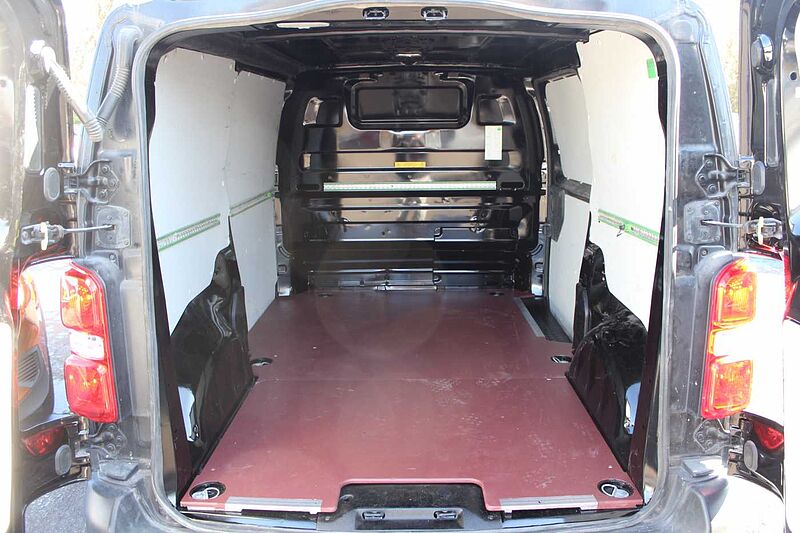 Peugeot Expert BlueHDi 180 L2H1 EAT8 Premium