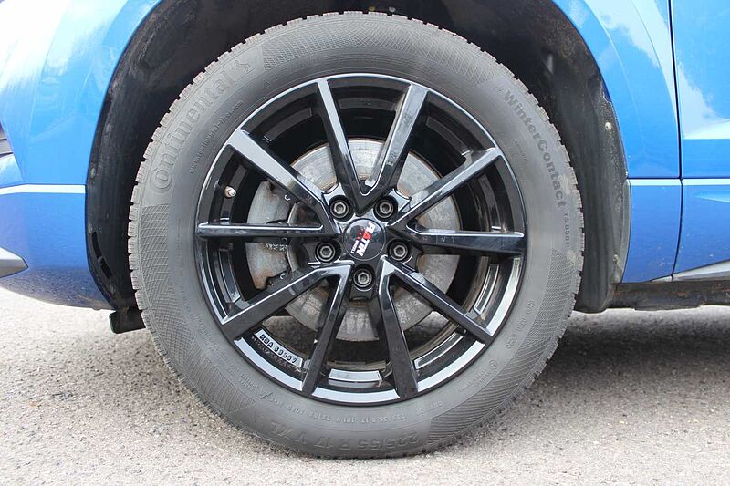 SKODA Karoq 2.0 TSI 4x4 DSG Sportline