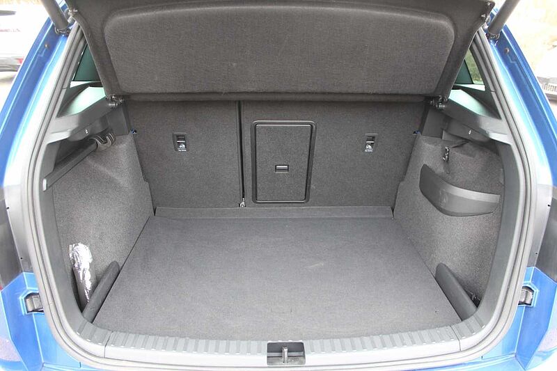 SKODA Karoq 2.0 TSI 4x4 DSG Sportline