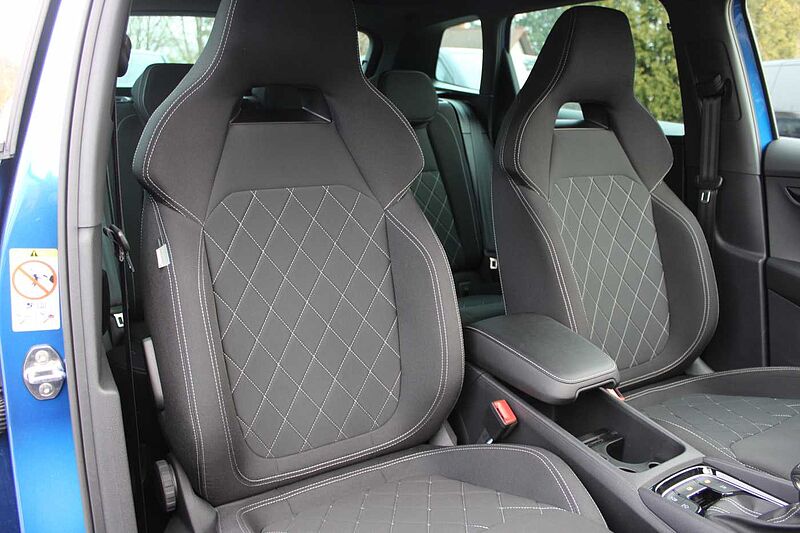 SKODA Karoq 2.0 TSI 4x4 DSG Sportline