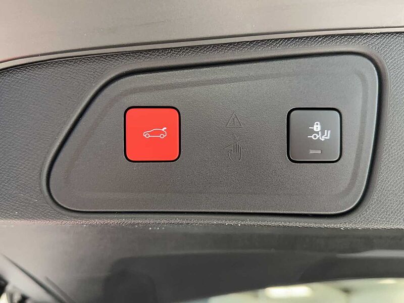 Peugeot 3008 Plug-in Hybrid GT PlugInHybrid4 300 e-EAT8